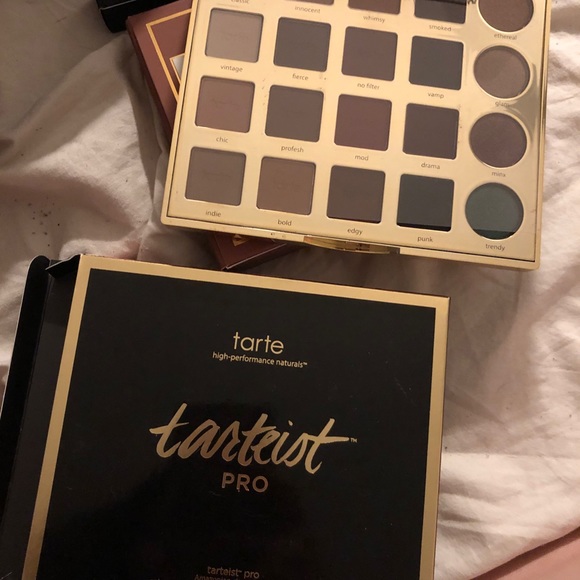 Brand new tarte and toofaced palate - Picture 4 of 5
